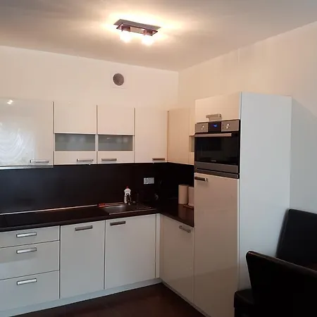 Apartament Osiedle Polanki 코워브제크